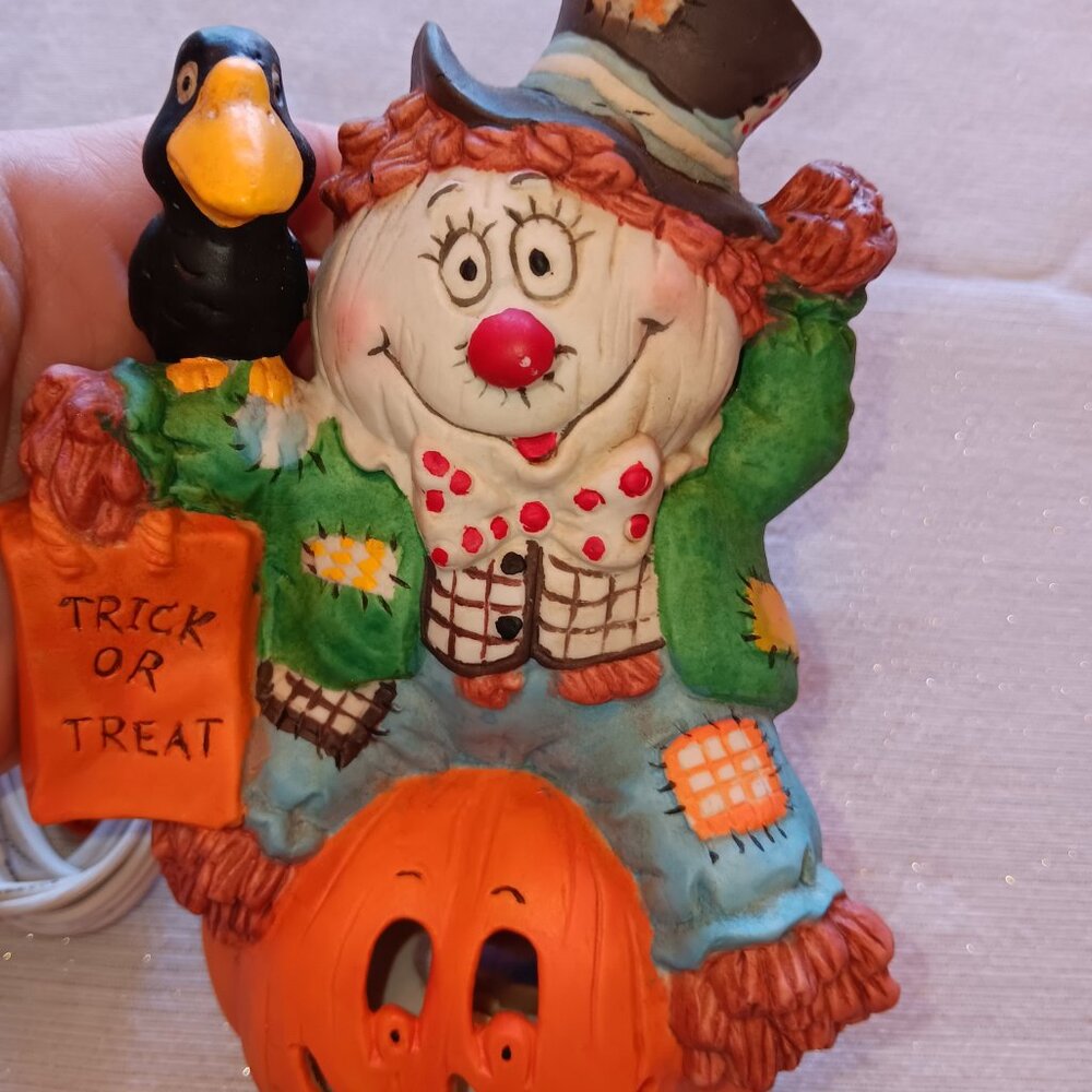 Vintage 7" Ceramic Scarecrow Clown Figure Halloween Trick or Treat Pumpkin Lamp